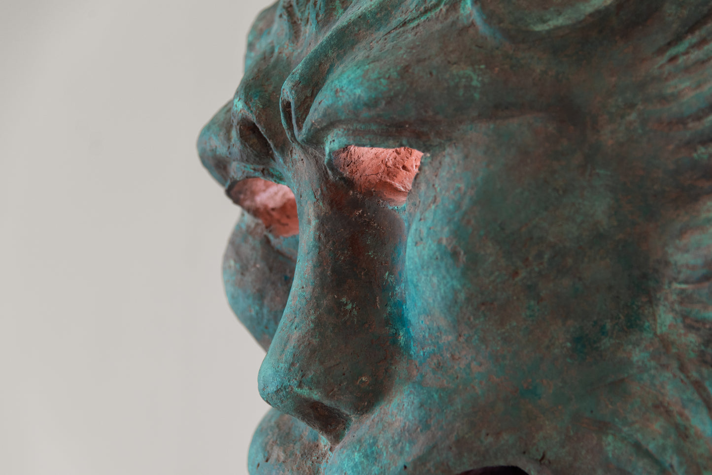 PAINTED LION'S HEAD MASCARON, C.1960