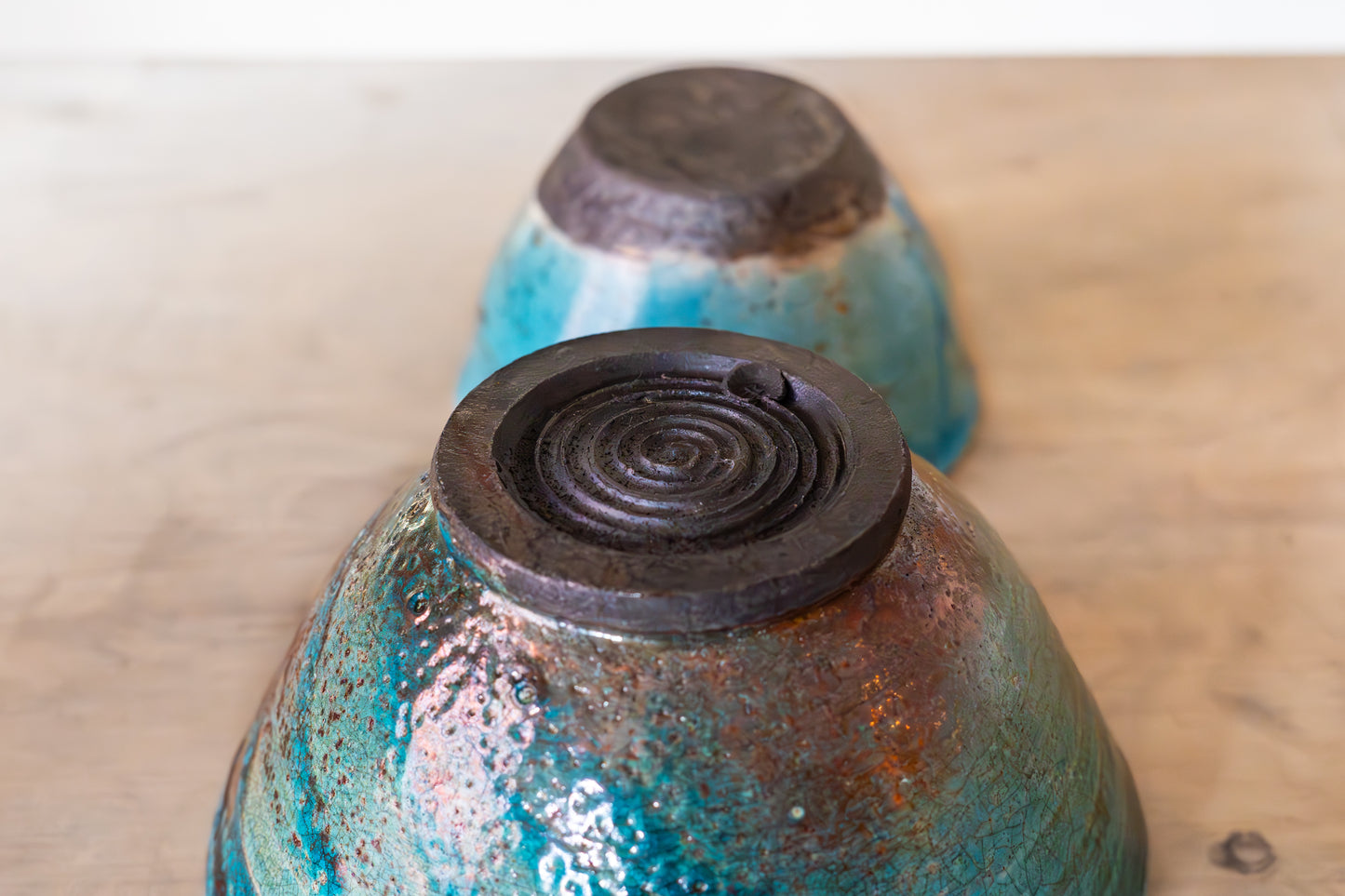 PAIR OF TURQUOISE POTTERY BOWLS, 20TH CENTURY