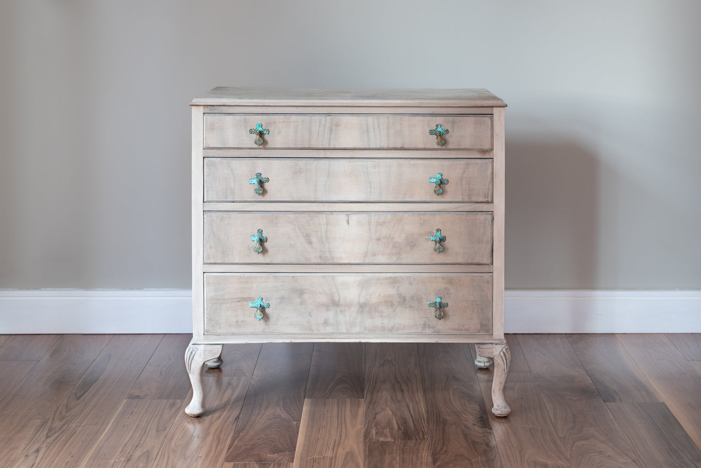 BLEACHED WALNUT CHEST OF DRAWERS, C.1920