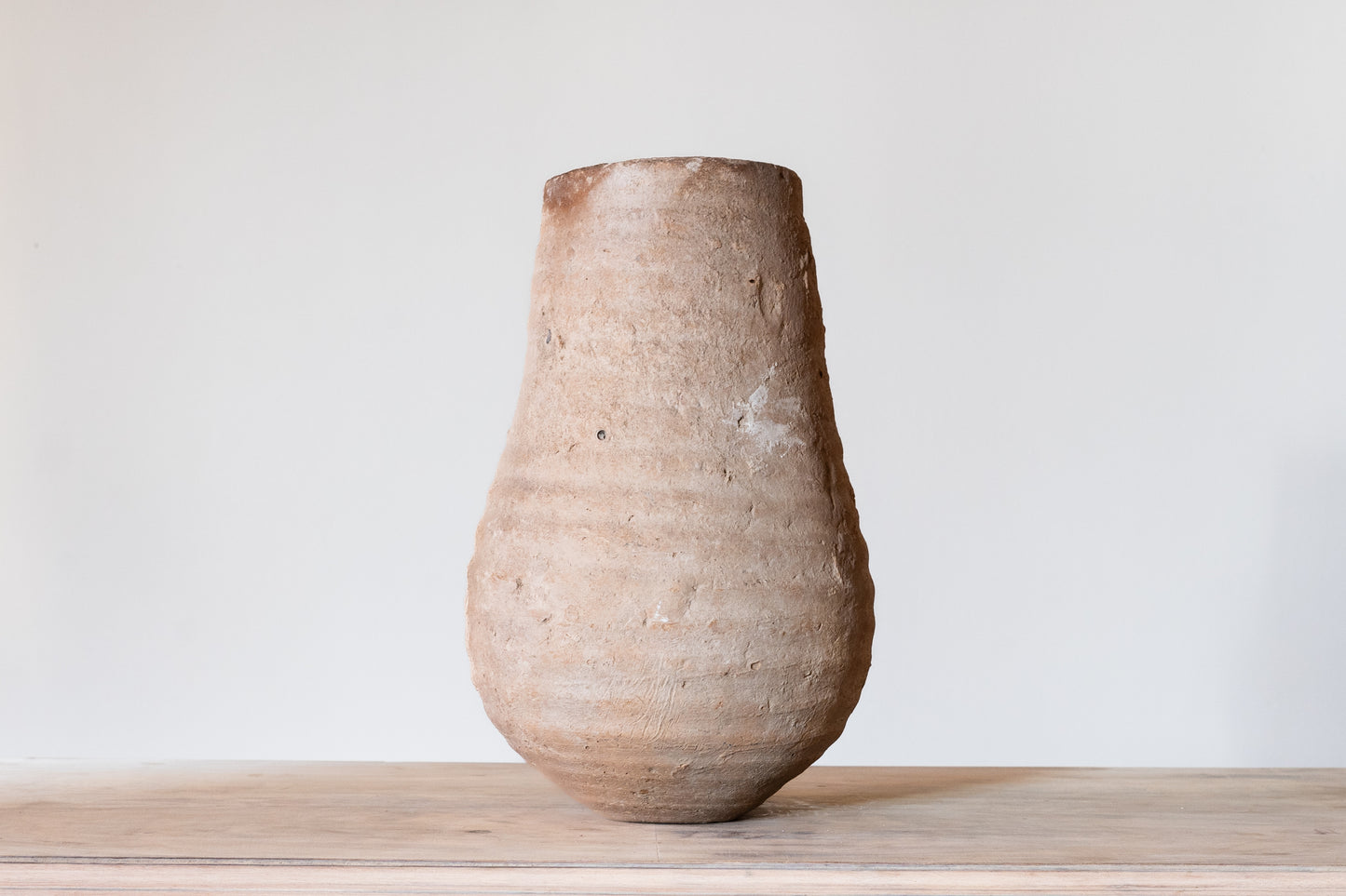 TEXTURED PRIMITIVE TERRACOTTA VASE