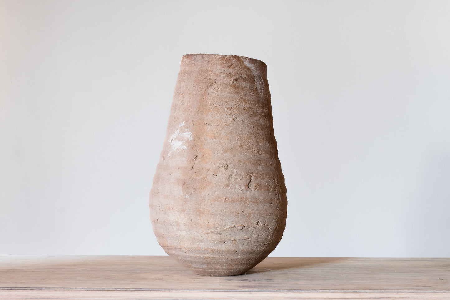 TEXTURED PRIMITIVE TERRACOTTA VASE