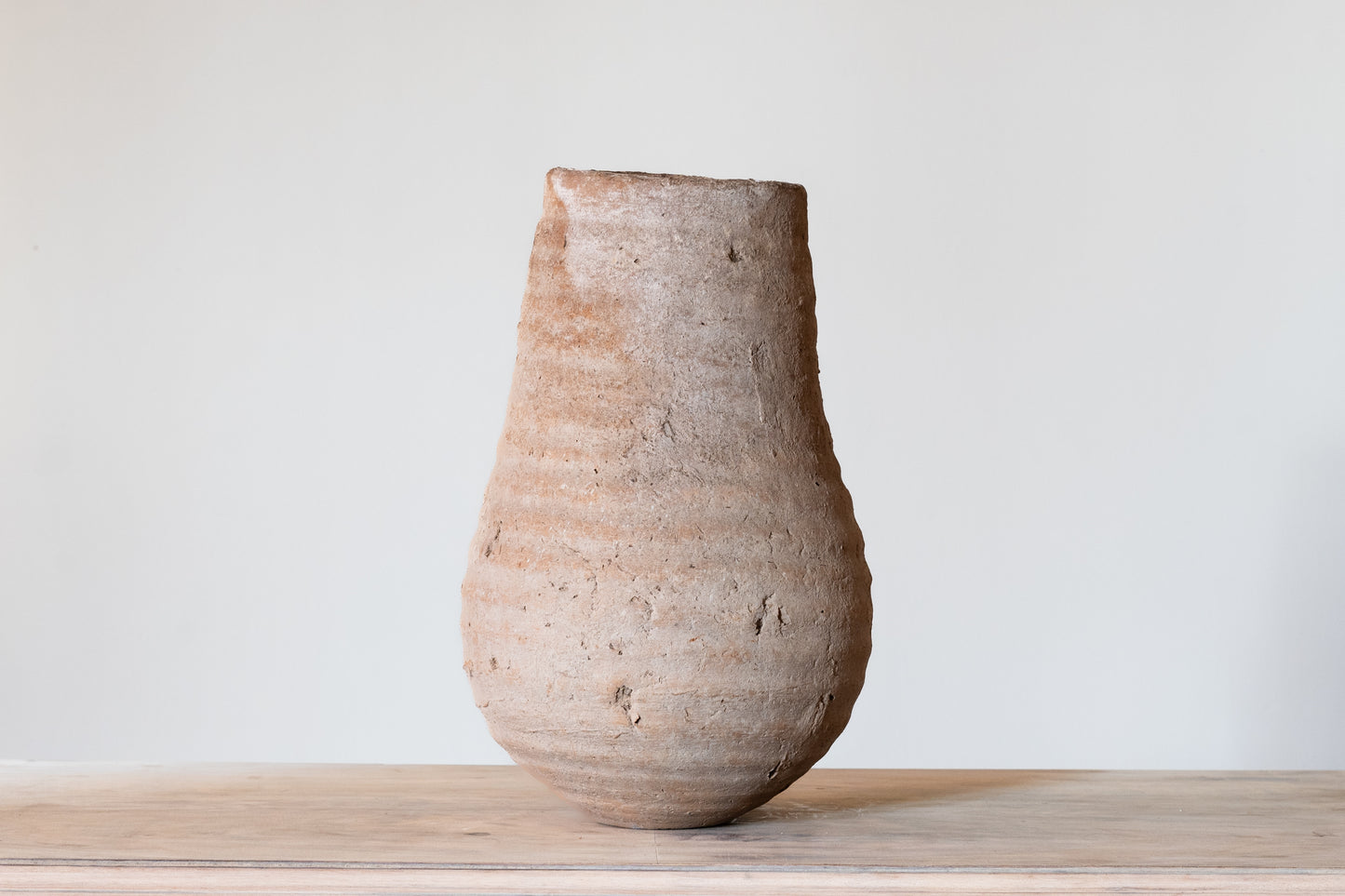 TEXTURED PRIMITIVE TERRACOTTA VASE
