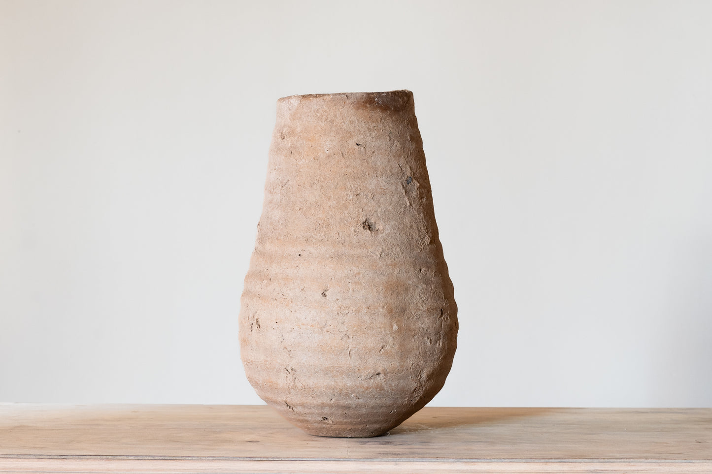 TEXTURED PRIMITIVE TERRACOTTA VASE
