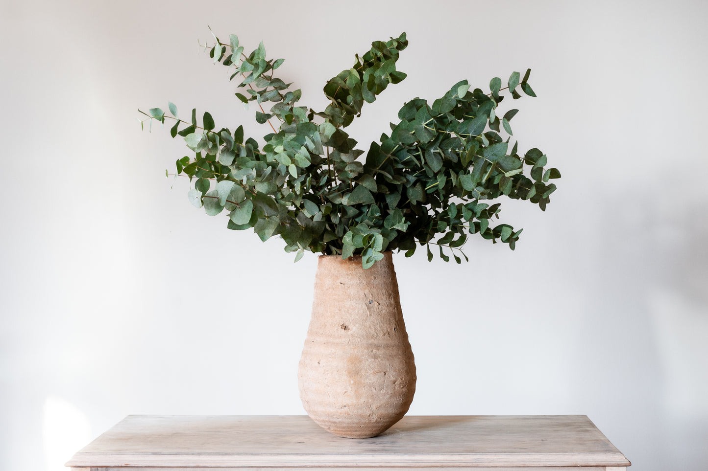 TEXTURED PRIMITIVE TERRACOTTA VASE